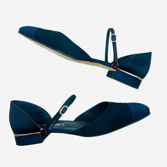 CHANEL Navy Satin Cap Toe Ankle Strap CC Flats 38.5EU - Picture 6 of 16